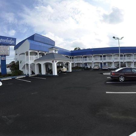 Superlodge Absecon/Atlantic City Bagian luar foto
